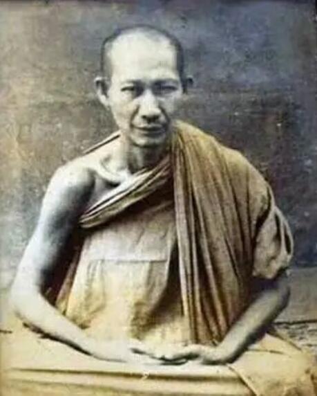 龙婆卡贤