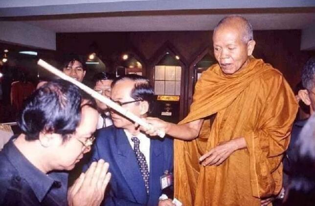 龙婆坤为什么这么厉害?