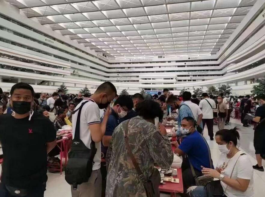 佛牌比赛现场